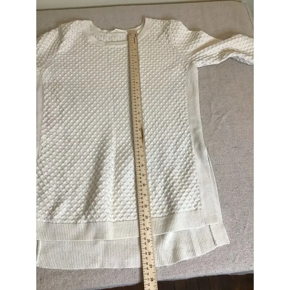Athleta Honeycomb Cream Color Sweater Cozy Tunic, merino wool blend Sz Medium